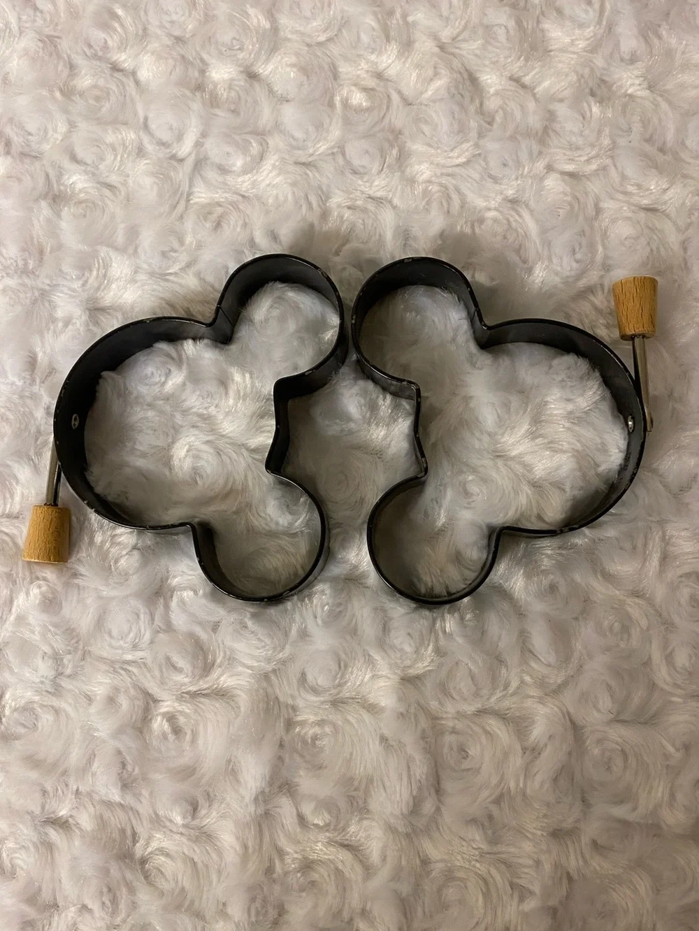 Disney Set of 2 Micky Mouse Egg Ring/Pancake Mold Metal